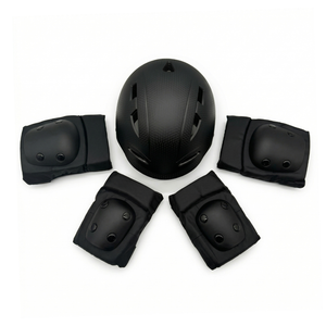 CHANTY Casque enfant + kit de protection – Noir  